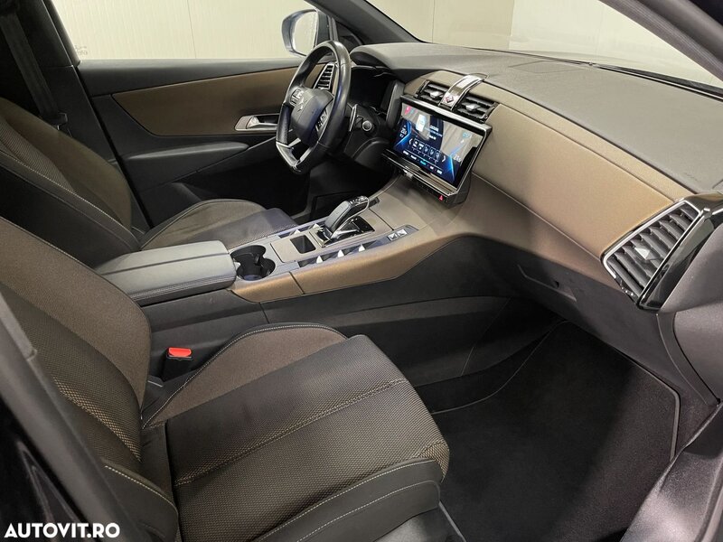DS AUTOMOBILES DS7 CROSSBACK